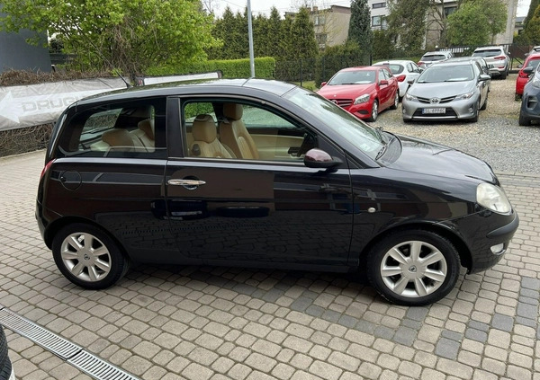 Lancia Ypsilon cena 9900 przebieg: 129000, rok produkcji 2005 z Wejherowo małe 172